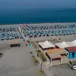 ホテル Apulia Club スカレア