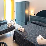 Apulia Club ホテル スカレア