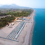Apulia Club 4* スカレア