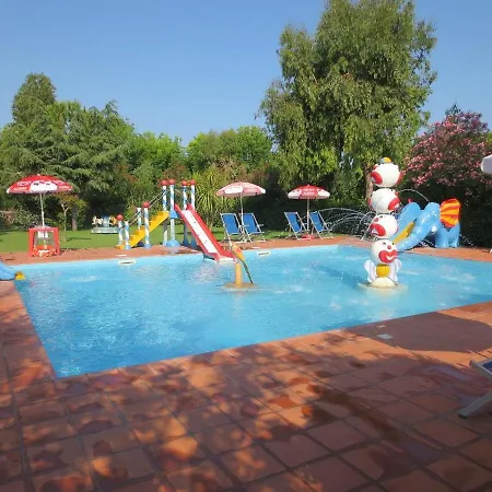 Hotel Apulia Club 4*